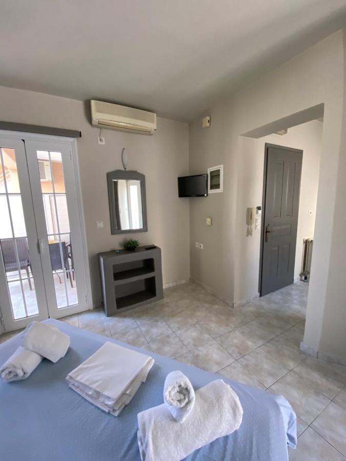 Pelagias Apartments Agia Efimia Esterno foto